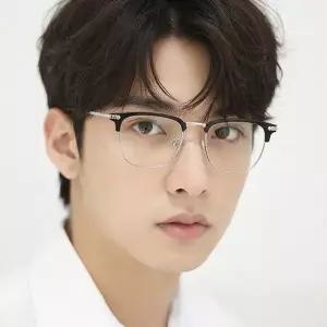 하금테 안경 도수없는 자외선차단 패션안경테 얇은 남성안경