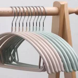 어깨뿔 둥근 튼튼한 미끄럼방지 인기제품 옷걸이 어깨뿔방지 니트 라운드 논슬립 추천템 플라스틱 1P PVC