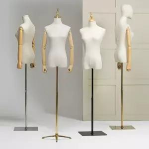 여성 반신 상체 전시용 웨딩드레스 피팅 촬영 쇼윈도