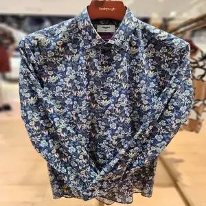 [레노마]수입원단 플라워 프린트 스냅카라 슬림핏 RNSSL1147NY