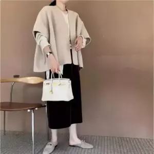 모직 가을 캐주얼 여자모직코트 케이프 코트 브이넥 숏 솔리드 ible3