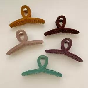 [신세계라이브쇼핑][옷자락] 여자 보송벨벳 꼬임 디자인 헤어 집게핀