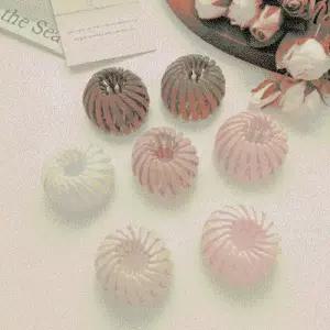 [옷자락]여자 아크릴 확장형 동글 올림머리 포니테일 집게핀