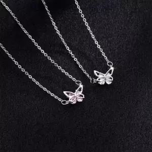 [옷자락]여자 데일리 데이트룩 우아한 나비 반짝이는 큐빅 목걸이