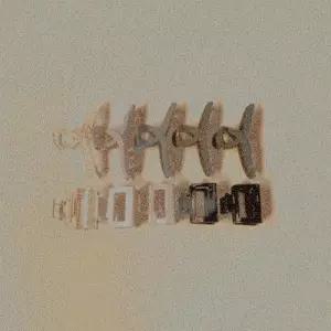 [옷자락]여자 베이직 심플 꼬임 사각 헤어 집게핀 세트