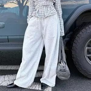 [셀러허브 패션]아이우먼 오버핀턱스트링팬츠 SEX604M604 빅사이즈 (49159745)