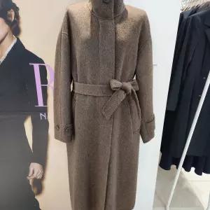 리안뉴욕 카멜핸드메이드롱코트 RTKWLC010 740751