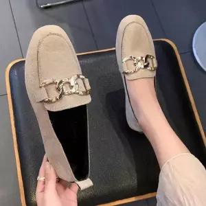 여자 데이트 룩 봄 가을 체인 버클 로퍼 구두 코디 편한로퍼로퍼신발 드라이빙로퍼