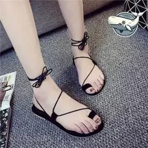 여름 여성 스트랩 샌들 심플한 플립플랍 바캉스 슬리퍼힐 스니커즈뮬 스포츠샌들