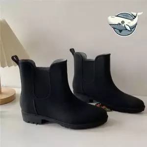 스타일리시 스웨이드 미들 부츠 방수 슬림라인 비오는날신발 비올때신발 패션장화