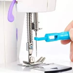 재봉틀 바늘 스레딩 바느질부자재 뜯개칼 칼라실뜯개 칼라리퍼