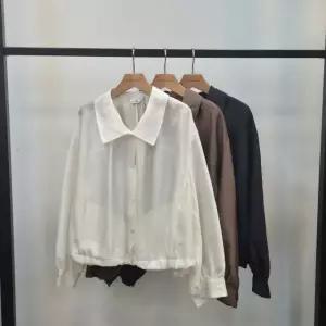 쉬즈미스 카라넥 블라우스형 스트링 여름점퍼 26년 Q222050