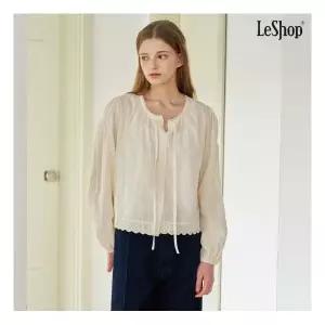 르샵 정상가 원ㅣ플라워 펀칭 라운드넥 블라우스 DQ1BA014A 465821