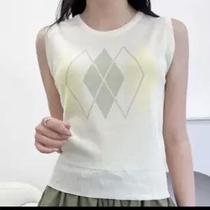 아가일썸머니트조끼 DJJ1086