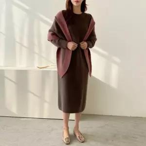 [다잇템]여자 망토 코디 라쿤 울 판쵸 재킷