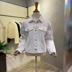 [대구백화점] [ab.f.z]빈티지 화이트 데님 재킷(AOZ5QJ32G)