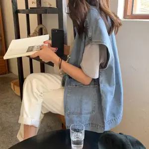 여성 청조끼 데님 베스트 44-77 데일리룩 레이어드 간절기 출근 여행 나들이