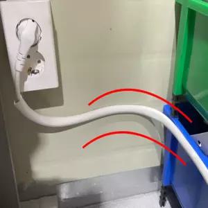 얇은쫄대 문지방커버 라운드코너몰딩 전선폴대 배선쫄대 책상 사무실 D형 화이트