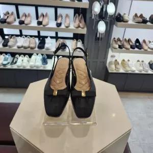 [엘칸토]엘칸토 HC10 여성플랫슬링백검정2cm LCWO50U61319 (48921475)