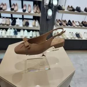 [엘칸토]엘칸토 HC10 여성쿠션업플랫슬링백핑크 LCWO50U61325 (48921370)