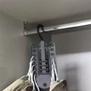 ( )아이디어 옷걸이 여행용품 캠핑옷 여행용접이식옷걸이