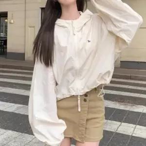 투웨이 여성 여자 스트링 크롭 바람막이 간절기 점퍼 봄 여름