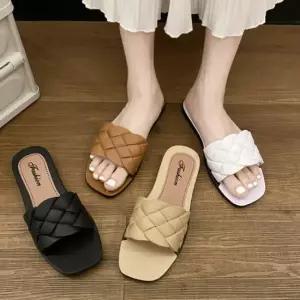 낮은굽 여름 퀼팅 심플 베이직 모던 샌들 슬리퍼 트위스트슬리퍼 여성슬리퍼