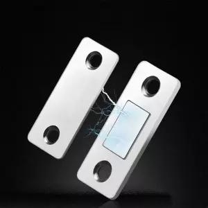 힌지 틈새 교회 자석 패드 서랍 장농 아대 가공 싱크대 두께 나사 빠찌링 경첩 옷장 고정