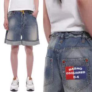 [롯데백화점]디스퀘어드2 여성 롤업 와이드 데님 쇼츠 72MU083 30052 089