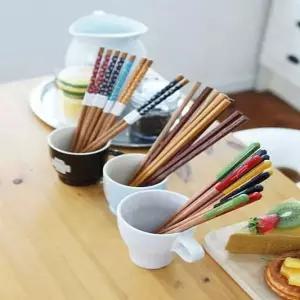 [골드스마일]요즘 유행하는 패턴인 루미나 우드 젓가락 1P