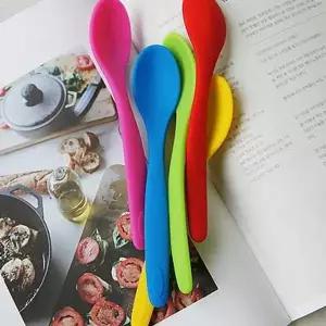 딱딱하지 않아 좋은 뉴 실리콘 이유식 스푼 5color