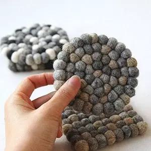 펠트 장인이 만드는 파스텔 펠트 컵받침 2color