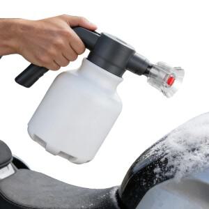 2L 전기 자동차 세차 폼 스프레이어 자흡식 충전식 에어 압력 분무기 75도 팬형 병