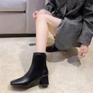 심플 여자 스퀘어코 사선 라인 뒷지퍼 앵클부츠 여성앵글부츠 여자앵글부츠 여성부츠