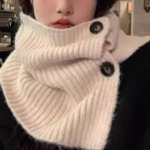 여성 니트 단추 터틀 넥 워머 목폴라 목도리 아이보리 니트넥워머 목플러 여성넥워머