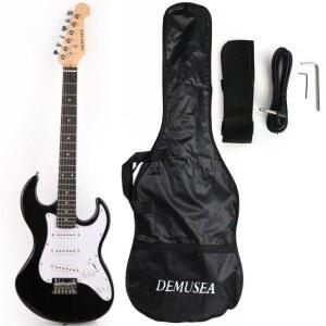 데모세아 일렉트릭 기타 블랙 컬러 36인치 쇼트 스케일 3/4 사이즈 미니 연습용 여행 음악 쇼와 파티용 솔리드 피닉스 바디 메이플 넥 빌드 긱백(MN 블랙)에 적합한 모든 사람들