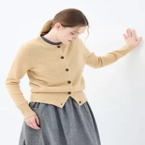 [유닛]캐시미어 베이직 포인세티아 가디건 (UFKKCA450C-BEIGE)