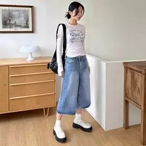 [옷자락]여자 캐주얼 중청 워싱 8부 데님 팬츠