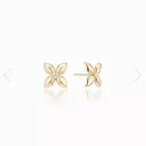 (스타필드 고양점)로이드 푸시아 블룸 14K 귀걸이 LPFP1029G