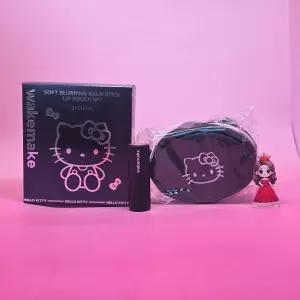 웨이크메이크 헬로키티 블랙 에디션 &&& 블러밤 21 체이스 도매수출가능