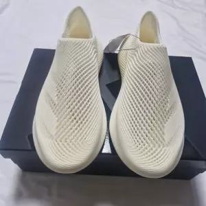 아디다스 클라이마쿨 오프화이트 여름 운동화 런닝화 슬립온 JQ8739