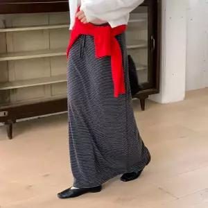 [코코블랑] 티크 스트라이프 롱 스커트