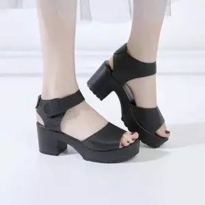 여성 여자 여름 샌틀 통굽 발편한 찍찍이 키높이 여름샌들