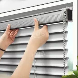블라인드커튼 무타공 거실 베란다 창문 롤스크린 차광 차양 못없는 버티컬