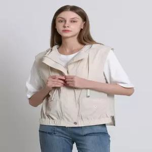 [보니스팍스][보니스팍스(Bonispax)] 아트웍 자수 후드 숏 베스트 (택가격 199000원)