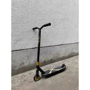 스턴트 성인용 스쿠터 두발킥보드 두발 킥보드 묘기