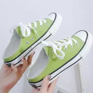 오너클랜 인기상품 편하고 예쁜 데일리 신발 여자 학생 봄코디 뮬운동화 [WA402FB_260421]