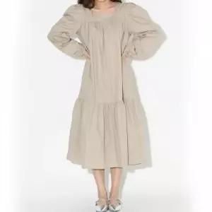 예쁜 벌룬 스타일 여성스러운 데일리 롱 원피스