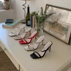 오너클랜 인기상품 여성 블로퍼 뮬 스트랩 하이힐 슬리퍼 9cm굽 [WA19A7C_260421]