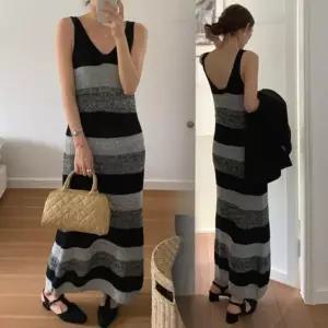 [옷자락]여자 베이직 단가라 민소매 니트 롱원피스_P422326517